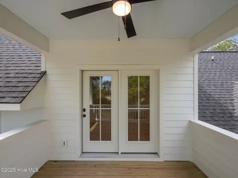 104 Indian Trail Beaufort NC 28516