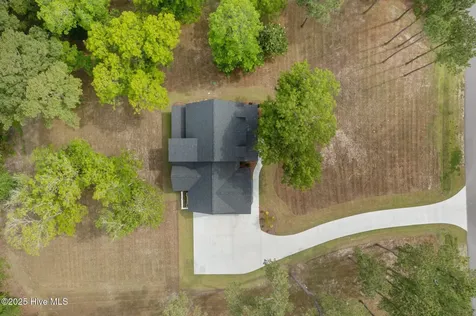104 Indian Trail Beaufort NC 28516