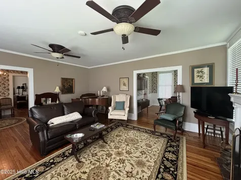 217 N Howard Street Chadbourn NC 28431