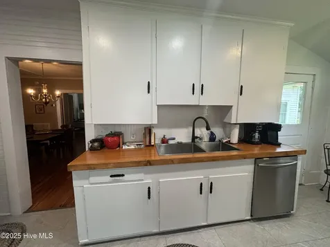 217 N Howard Street Chadbourn NC 28431