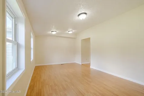 161 Howard Lane Swansboro NC 28584