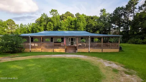 161 Howard Lane Swansboro NC 28584