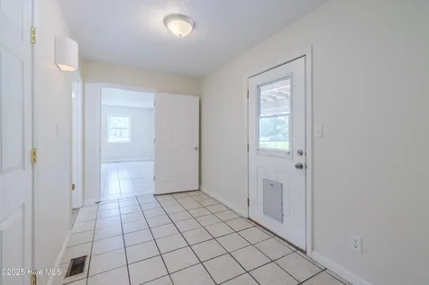 161 Howard Lane Swansboro NC 28584