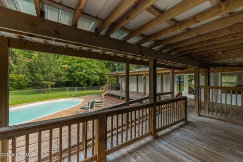 161 Howard Lane Swansboro NC 28584