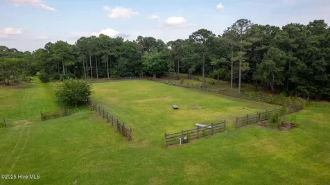 161 Howard Lane Swansboro NC 28584