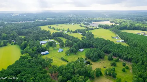 161 Howard Lane Swansboro NC 28584