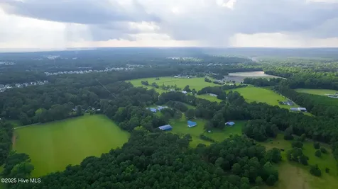 161 Howard Lane Swansboro NC 28584