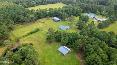 161 Howard Lane Swansboro NC 28584