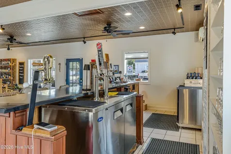 102 W Brown Street Southport NC 28461
