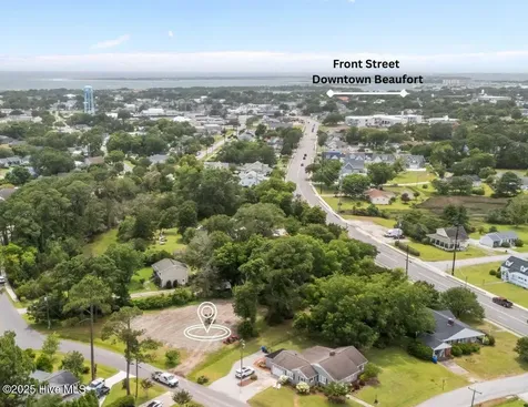 203 Sherwood Boulevard Beaufort NC 28516