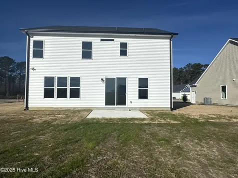 818 Fairway Road Ayden NC 28513