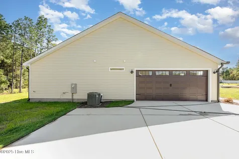 602 Tuscany Circle Princeton NC 27569