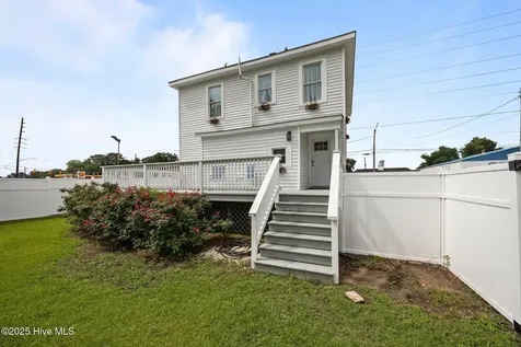 122 W 5th Street Washington NC 27889