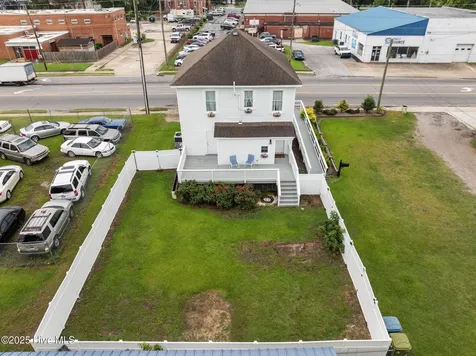 122 W 5th Street Washington NC 27889