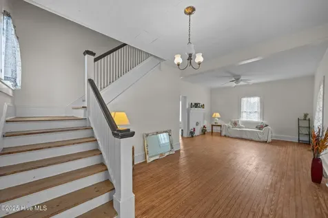 122 W 5th Street Washington NC 27889