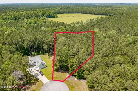 112 Chickory Lane Minnesott Beach NC 28510