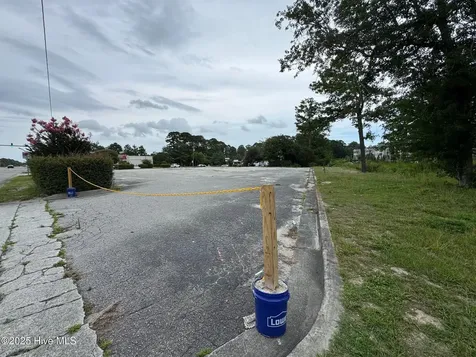 2726 Shipyard Boulevard Wilmington NC 28403