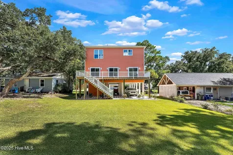 3304 Palm Street North Myrtle Beach SC 29582