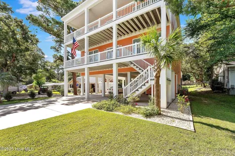 3304 Palm Street North Myrtle Beach SC 29582