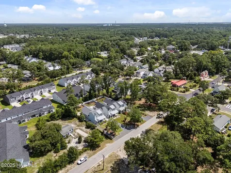 304 W 11th Street Southport NC 28461