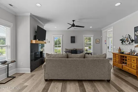 304 W 11th Street Southport NC 28461