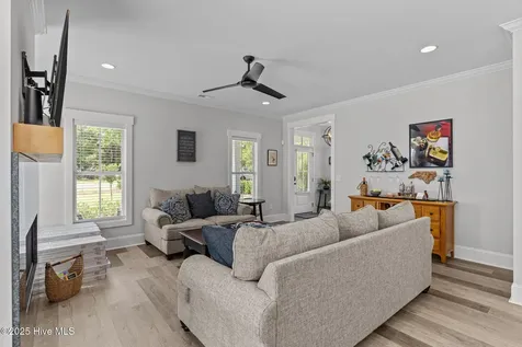 304 W 11th Street Southport NC 28461