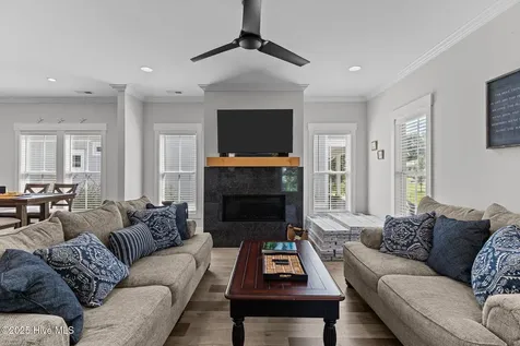 304 W 11th Street Southport NC 28461