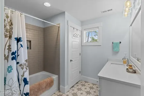304 W 11th Street Southport NC 28461