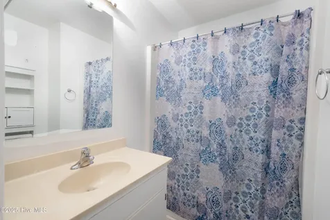 200 S Lake Park Boulevard S Carolina Beach NC 28428