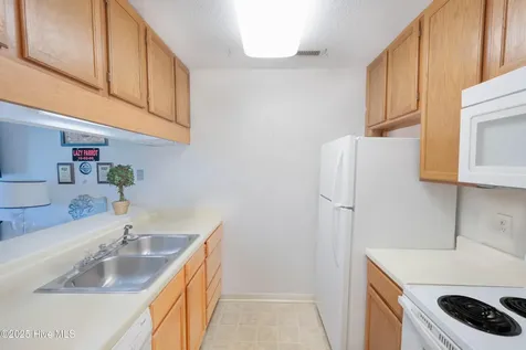 200 S Lake Park Boulevard S Carolina Beach NC 28428