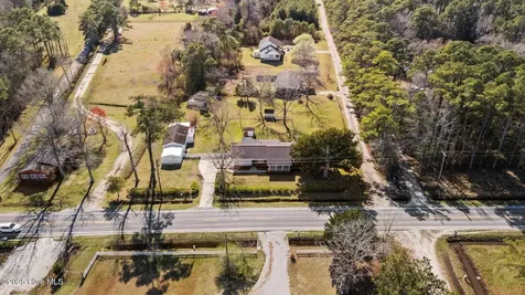 1041 Highway 101 Beaufort NC 28516