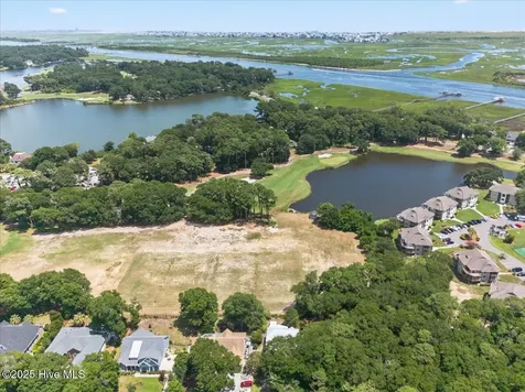 706 Oyster Bay Drive Sunset Beach NC 28468