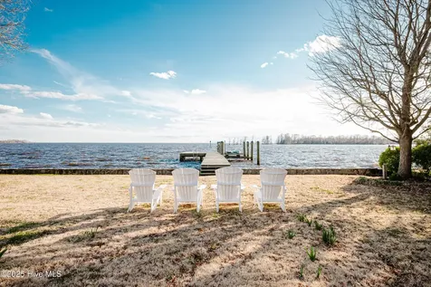 117 Blount Street Edenton NC 27932