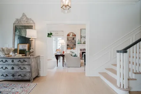 117 Blount Street Edenton NC 27932