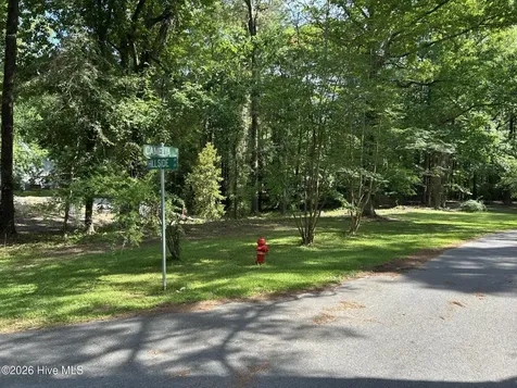 101 Hillside Drive Washington NC 27889