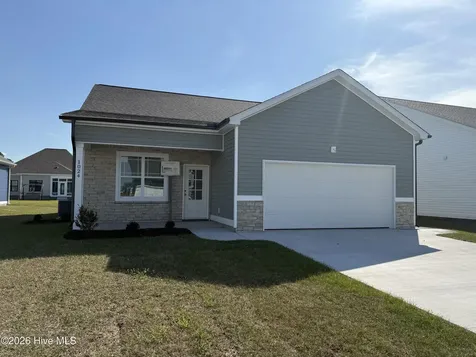 1024 Seven Iron Drive Ayden NC 28513
