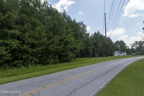 149 Futrell Road Richlands NC 28574