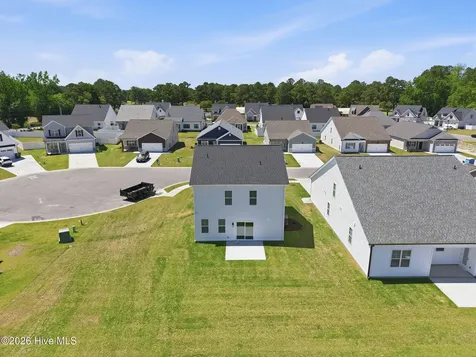 1033 Seven Iron Drive Ayden NC 28513