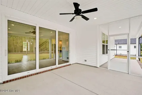 11097 Ashton Road Burgaw NC 28425