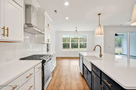 11097 Ashton Road Burgaw NC 28425