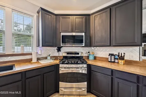 507 Walkens Woods Lane Jacksonville NC 28546