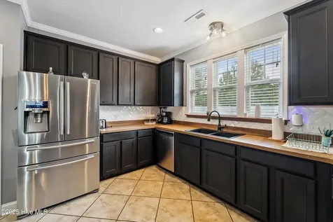507 Walkens Woods Lane Jacksonville NC 28546