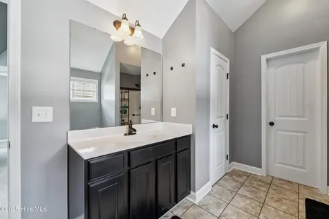 507 Walkens Woods Lane Jacksonville NC 28546