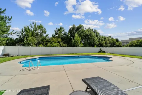 507 Walkens Woods Lane Jacksonville NC 28546