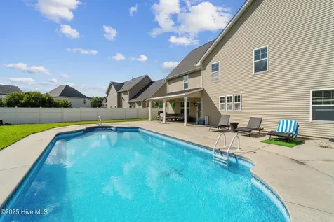 507 Walkens Woods Lane Jacksonville NC 28546