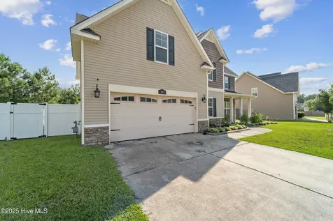 507 Walkens Woods Lane Jacksonville NC 28546