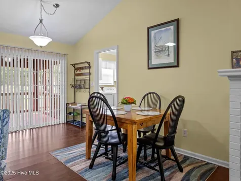 803 Wood Creek Drive Hubert NC 28539