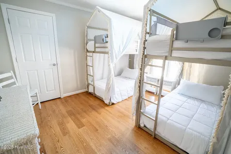101 Hamilton Lane Hubert NC 28539