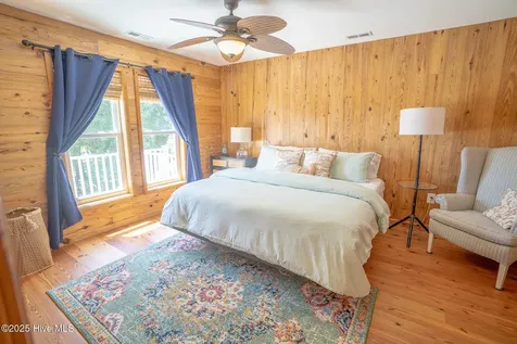 101 Hamilton Lane Hubert NC 28539