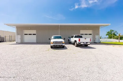 3095 Highway 24 Newport NC 28570
